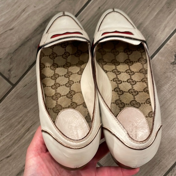 Vintage 70’s cream Gucci leather loafers - Picture 9 of 16